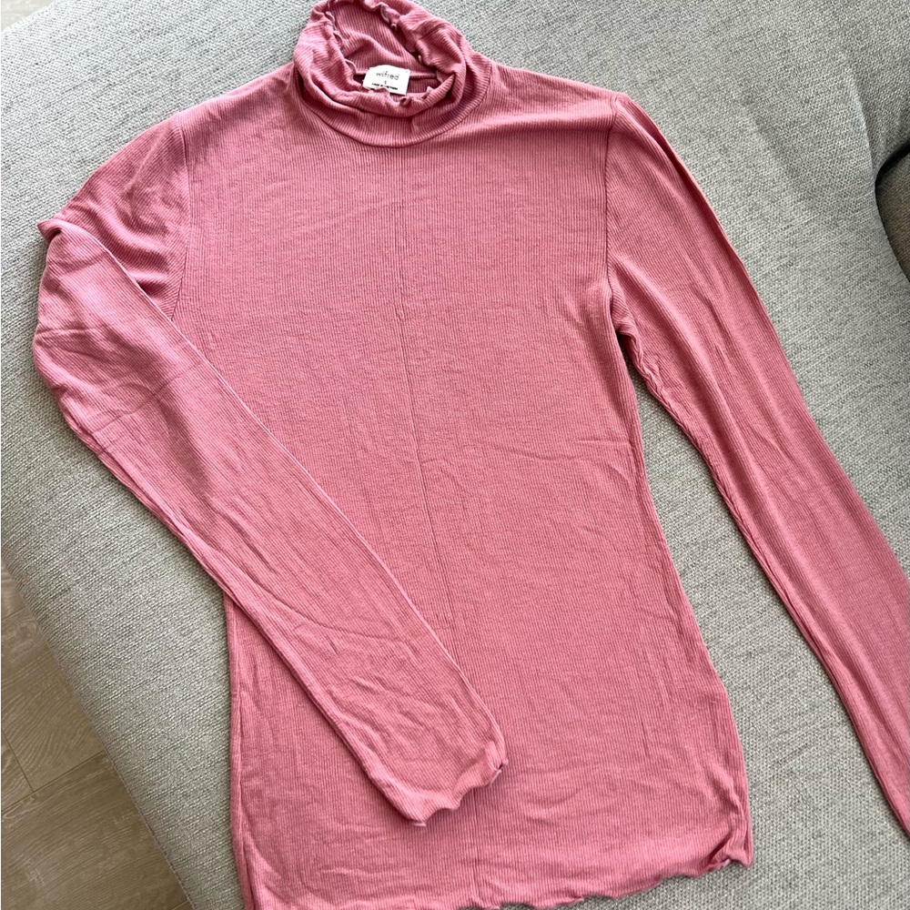 Wilfred Pink Ribbed Fitted Long Sleeve Tee